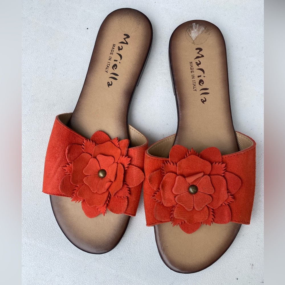 Mariella Slide Sandals Red Orange Suede Leather Flower Size 8.5 NWOT